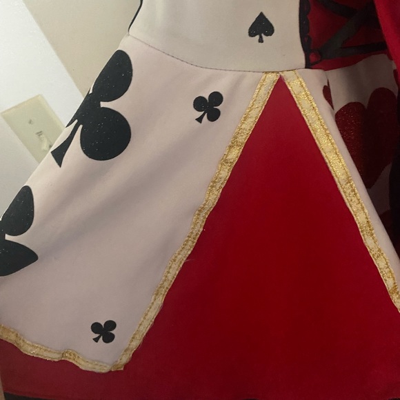 Queen of Hearts Women’s Halloween Costume Dress - Picture 4 of 8